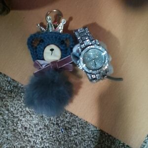 Free Men's Watch, Brand New With Any Order Over 100.Dollars